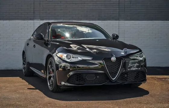 2020 Alfa Romeo Giulia Ti Sport Sedan 4D