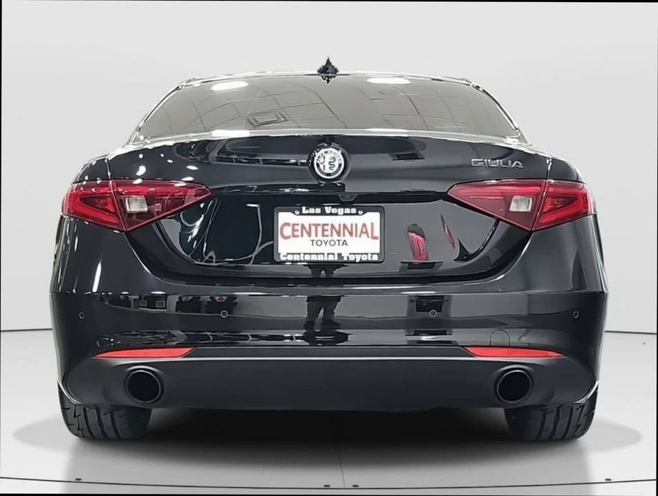 2020 Alfa Romeo Giulia - Image 4 of 14