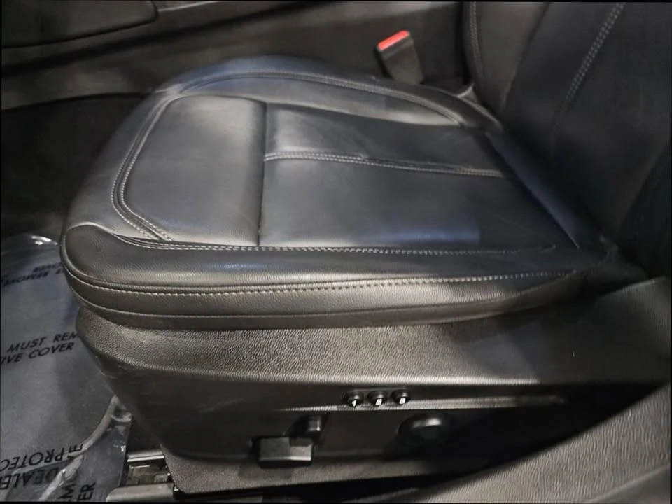 2020 Alfa Romeo Giulia - Image 11 of 14