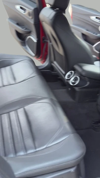 2020 Alfa Romeo Giulia - Image 12 of 21