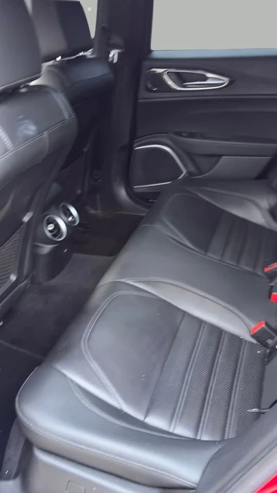 2020 Alfa Romeo Giulia - Image 10 of 21