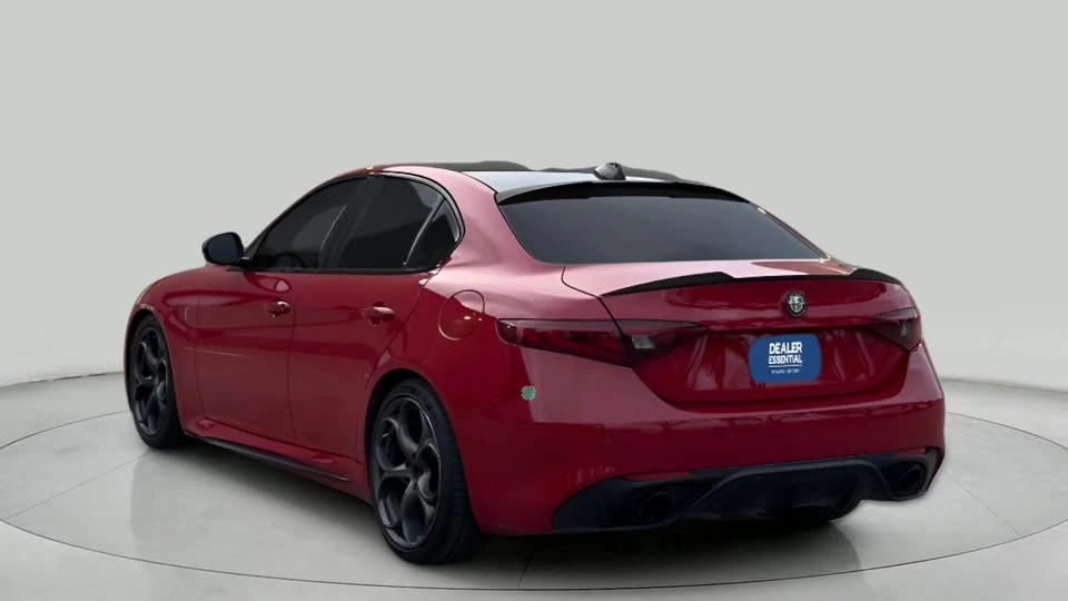 2020 Alfa Romeo Giulia - Image 21 of 21