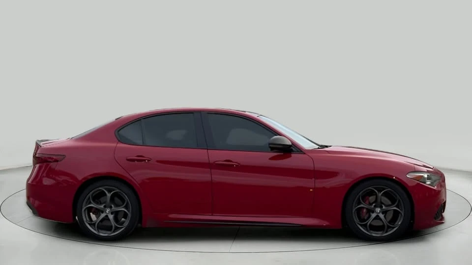 2020 Alfa Romeo Giulia - Image 4 of 21