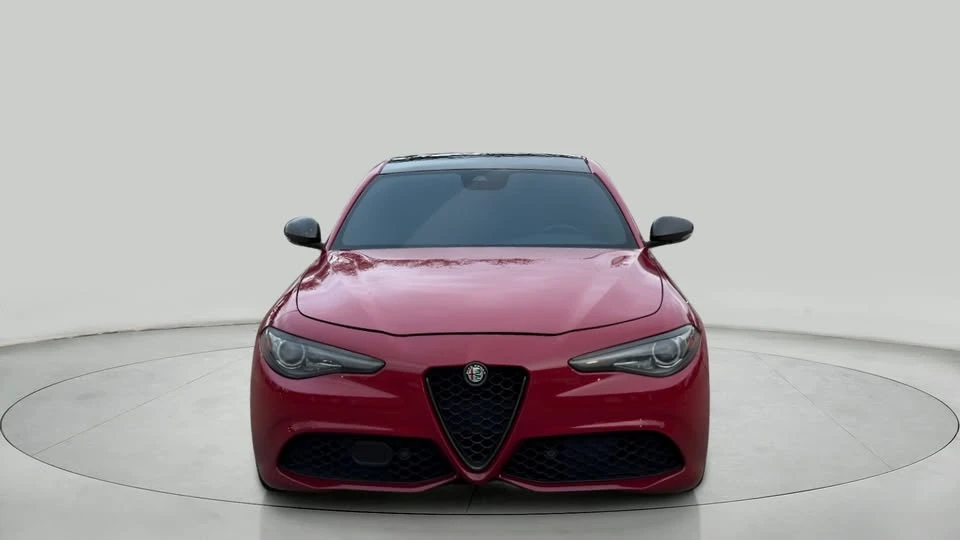 2020 Alfa Romeo Giulia - Image 2 of 21