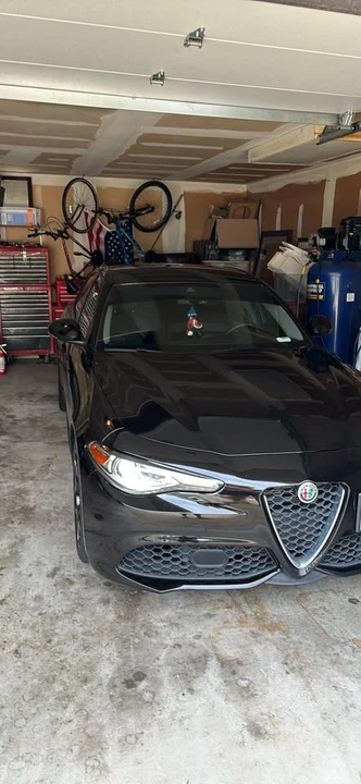 2020 Alfa Romeo Giulia - Image 2 of 8
