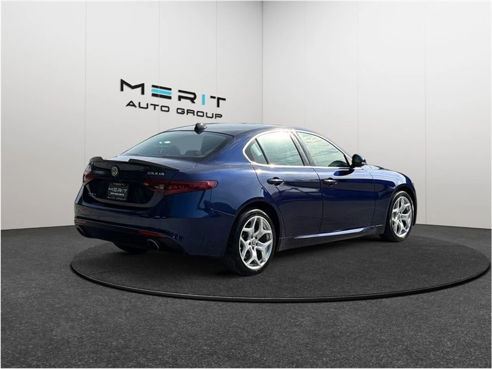 2020 Alfa Romeo Giulia - Image 5 of 20