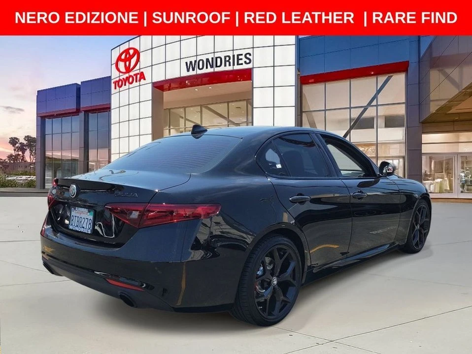 2020 Alfa Romeo Giulia - Image 7 of 20