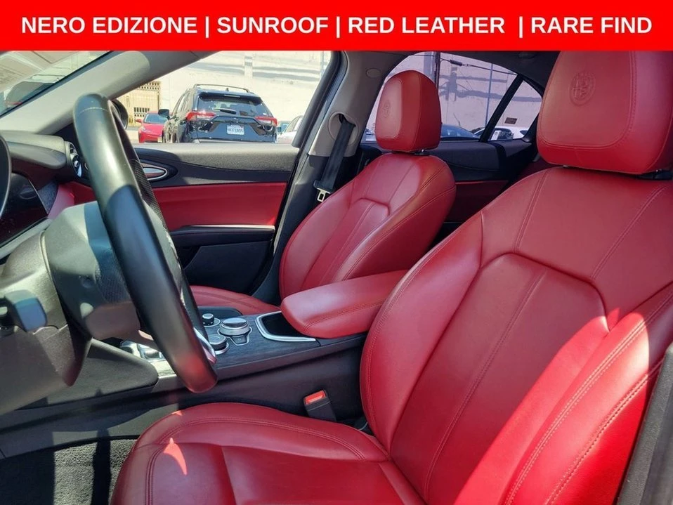 2020 Alfa Romeo Giulia - Image 19 of 20