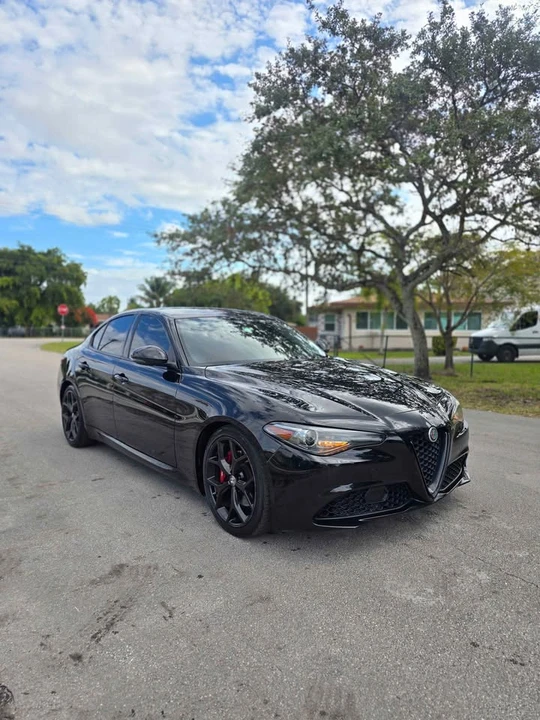 2020 Alfa Romeo Giulia - Image 6 of 11