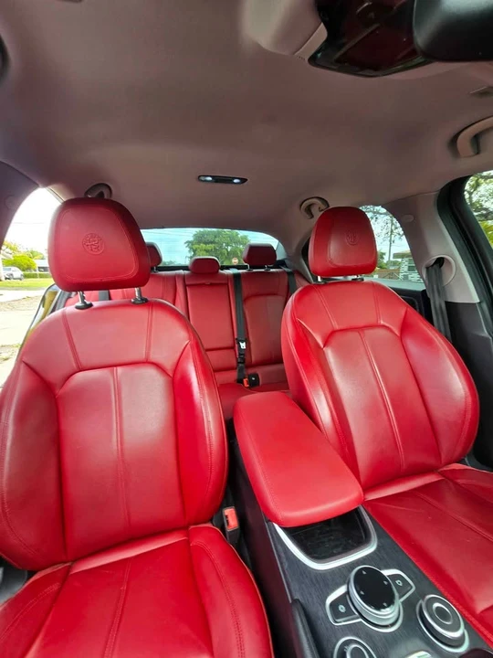 2020 Alfa Romeo Giulia - Image 4 of 11