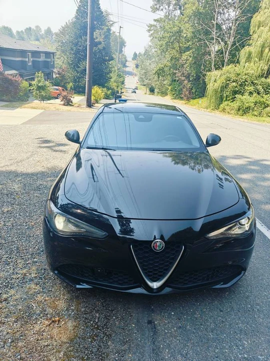 2020 Alfa Romeo Giulia - Image 4 of 11