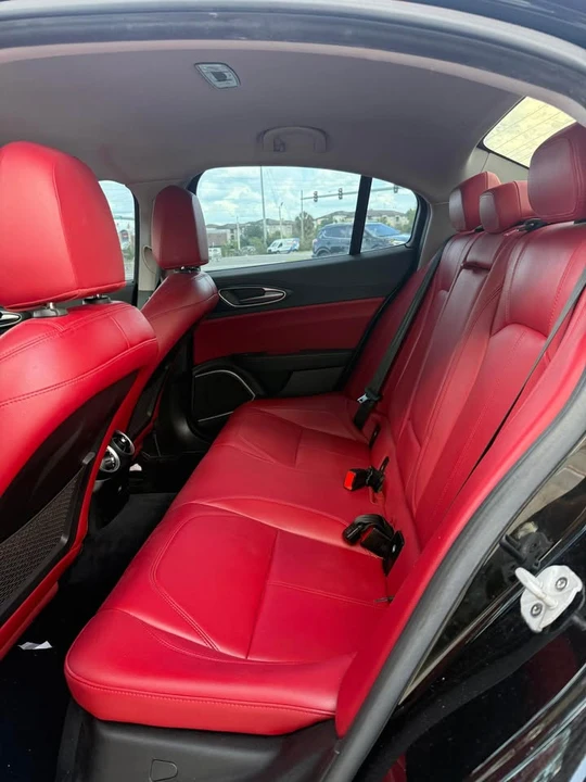 2020 Alfa Romeo Giulia - Image 5 of 5