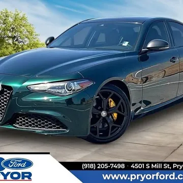 2020 Alfa Romeo Giulia Base