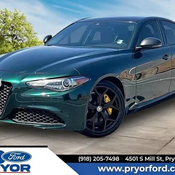 2020 Alfa Romeo Giulia Base
