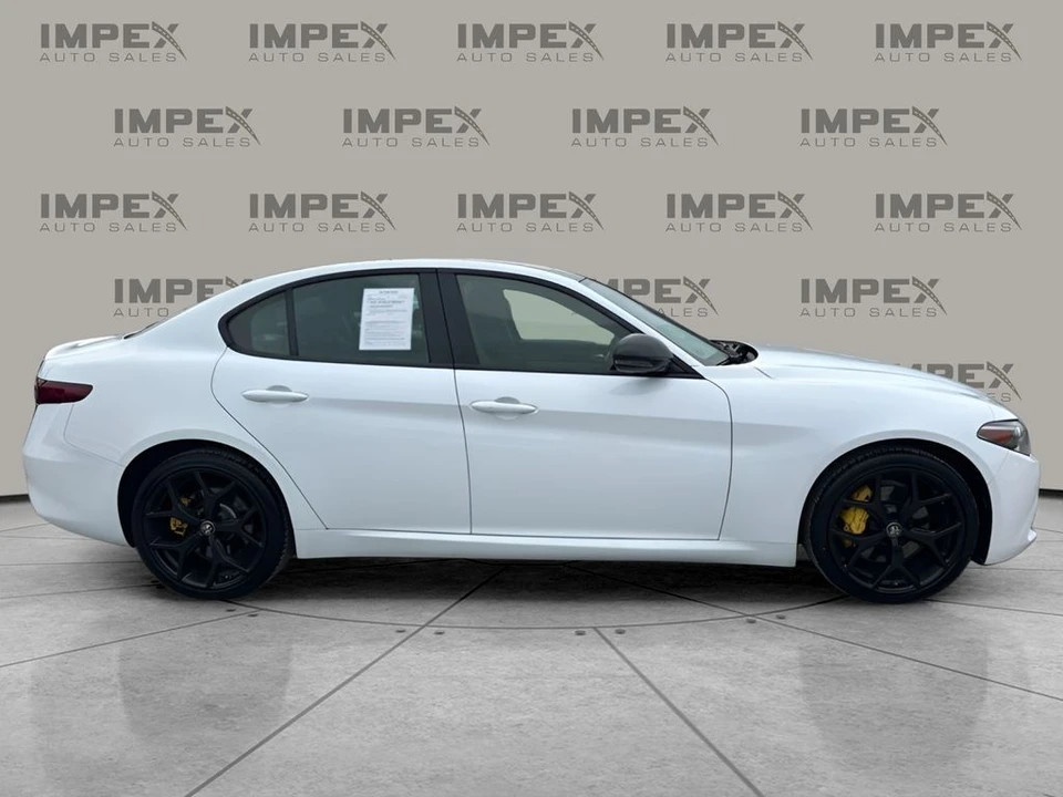 2020 Alfa Romeo Giulia - Image 6 of 12