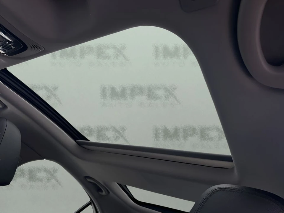 2020 Alfa Romeo Giulia - Image 11 of 12