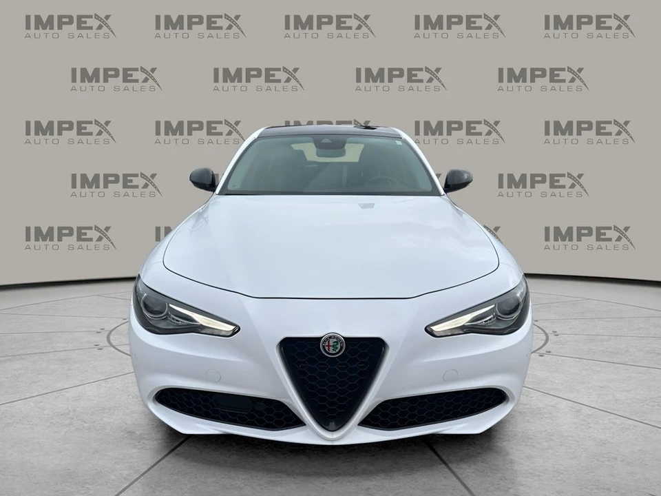 2020 Alfa Romeo Giulia - Image 8 of 12