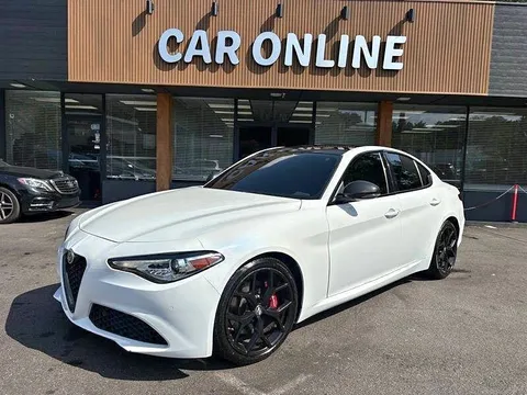 2020 Alfa Romeo Giulia Base