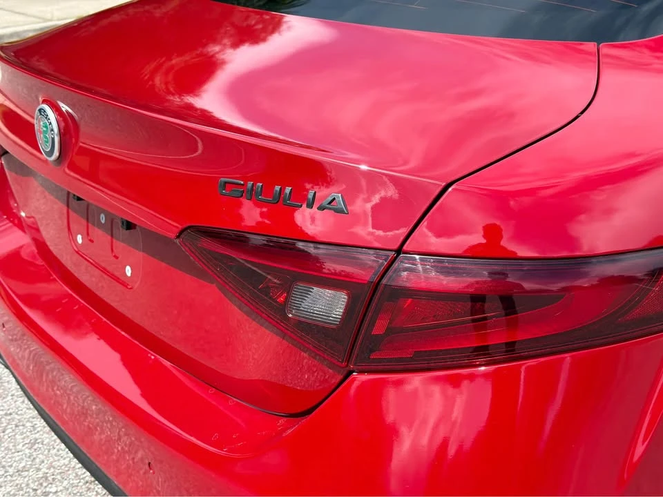 2020 Alfa Romeo Giulia - Image 9 of 20