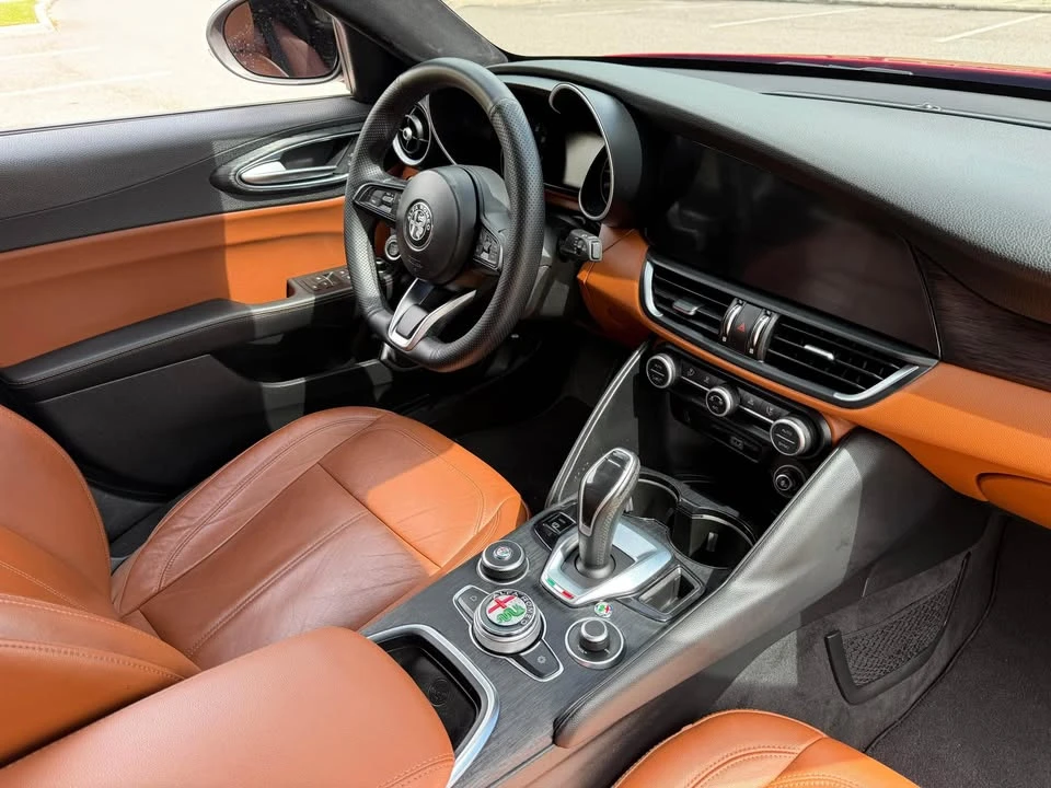 2020 Alfa Romeo Giulia - Image 20 of 20