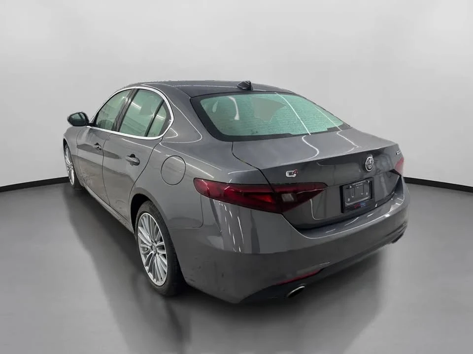 2020 Alfa Romeo Giulia - Image 7 of 20