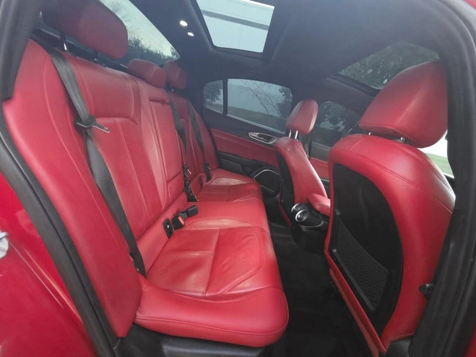 2020 Alfa Romeo Giulia - Image 7 of 20