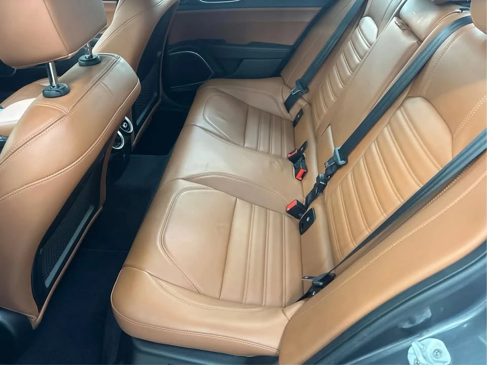 2020 Alfa Romeo Giulia - Image 14 of 20