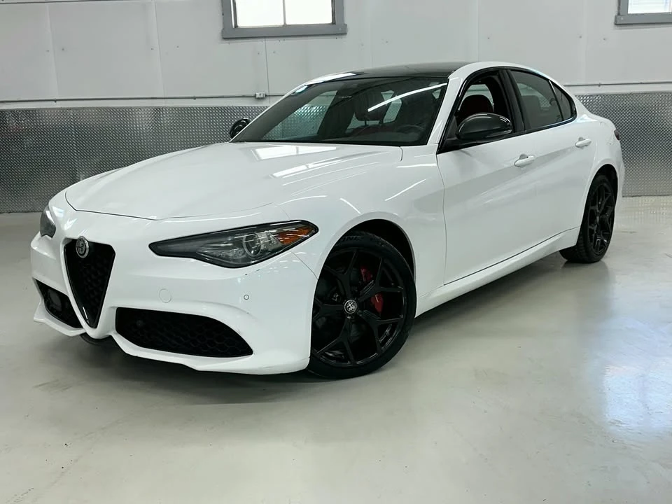 2020 Alfa Romeo Giulia - Image 2 of 18