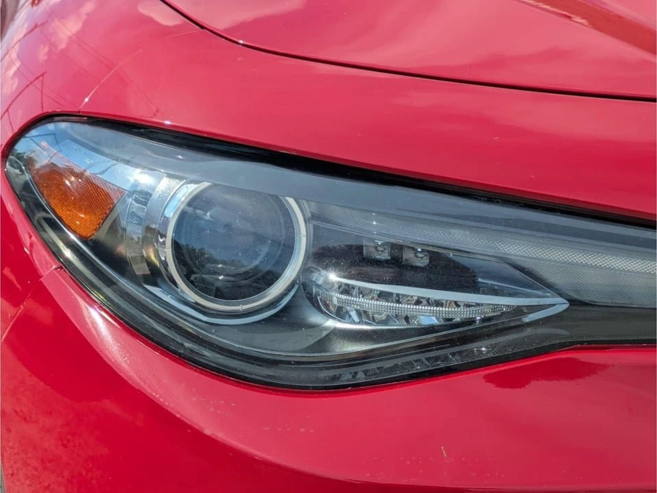 2020 Alfa Romeo Giulia - Image 9 of 20