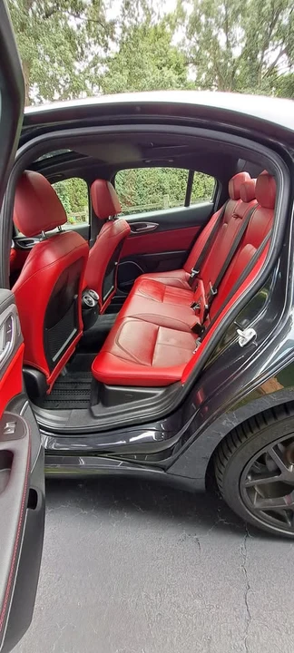 2020 Alfa Romeo Giulia - Image 9 of 11