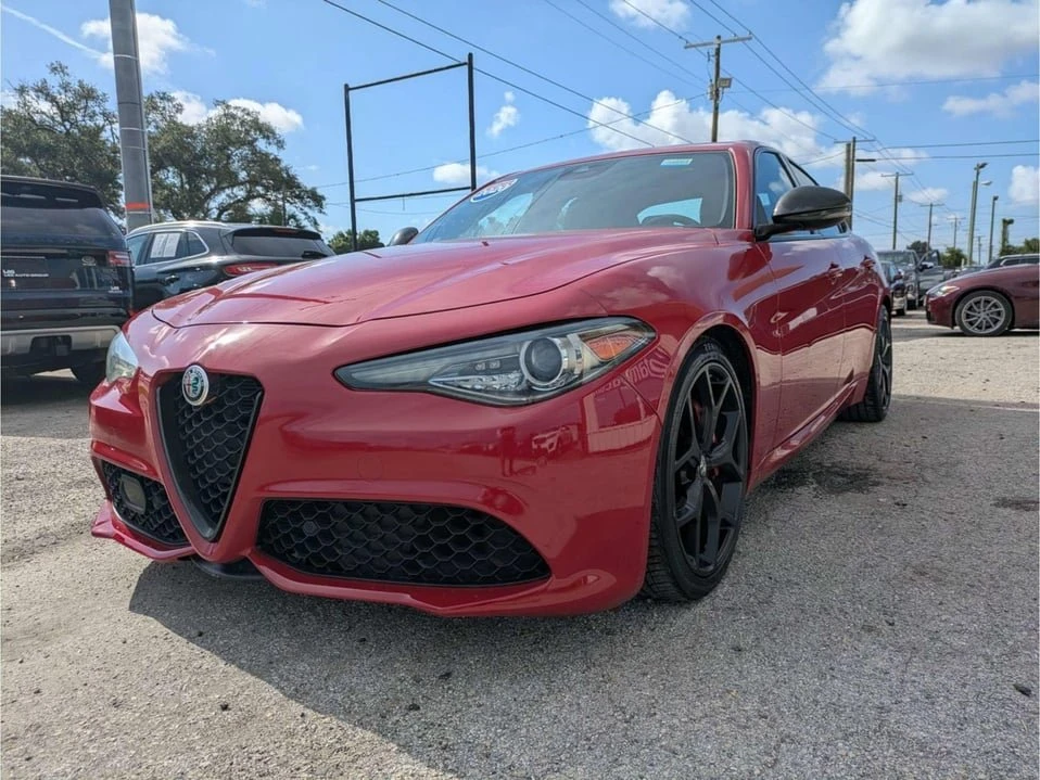 2020 Alfa Romeo Giulia - Image 7 of 20