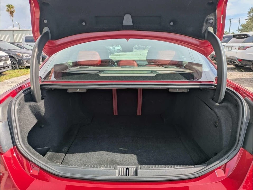 2020 Alfa Romeo Giulia - Image 11 of 20