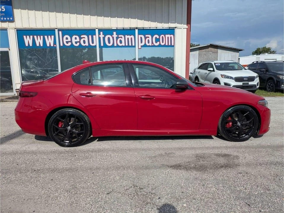 2020 Alfa Romeo Giulia - Image 2 of 20