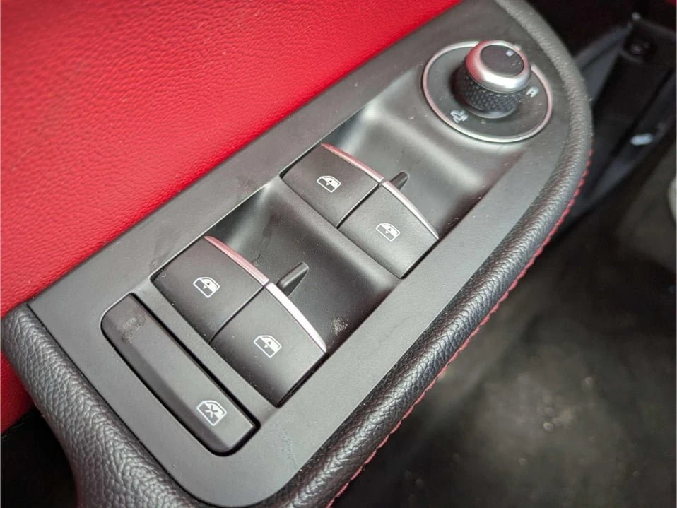 2020 Alfa Romeo Giulia - Image 20 of 20