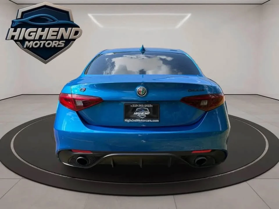2020 Alfa Romeo Giulia - Image 4 of 17