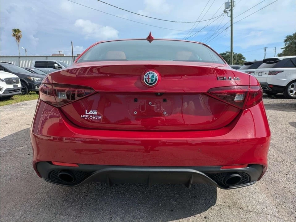 2020 Alfa Romeo Giulia - Image 4 of 20