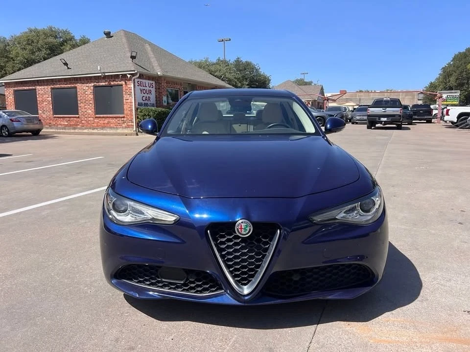 2020 Alfa Romeo Giulia - Image 6 of 20