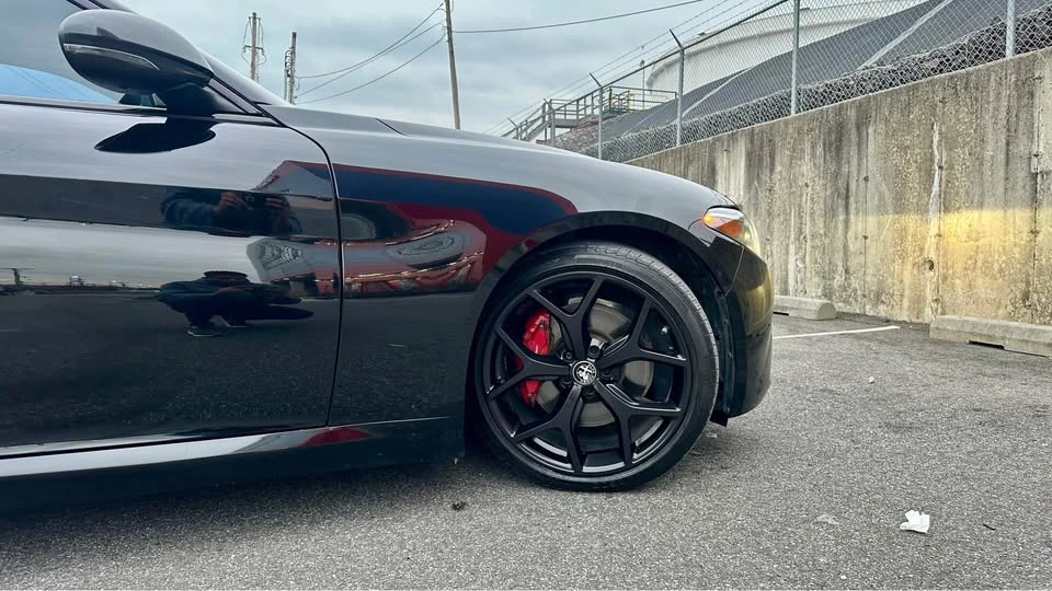 2020 Alfa Romeo Giulia - Image 2 of 9