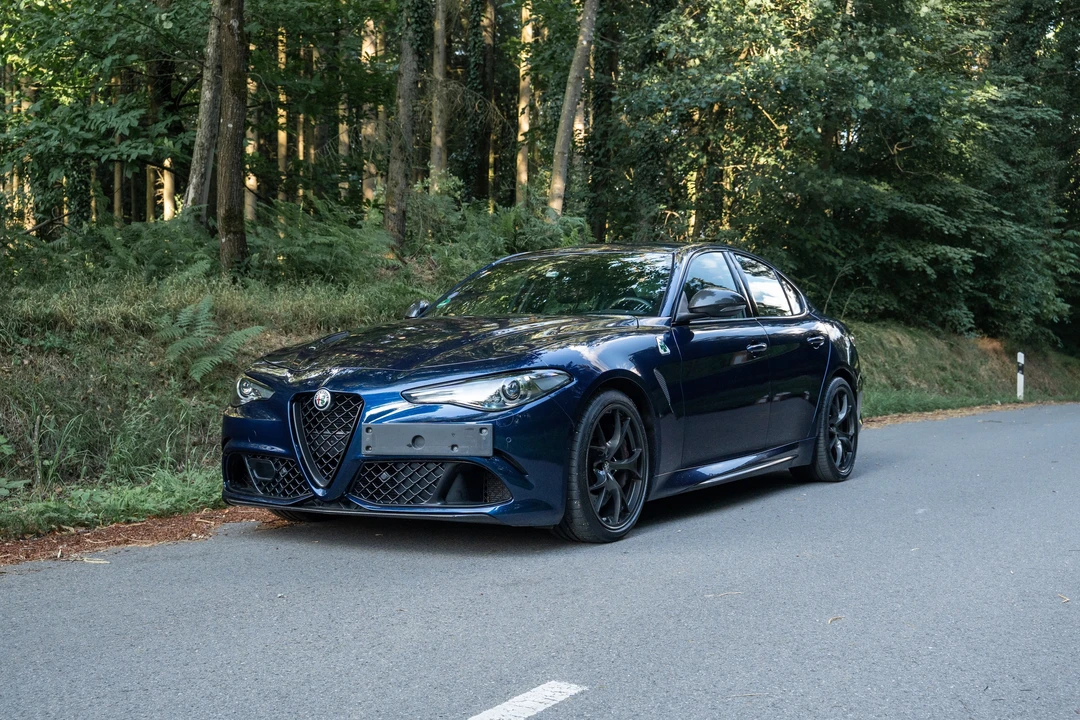 2020 Alfa Romeo Giulia Quadrifoglio - Image 3 of 31