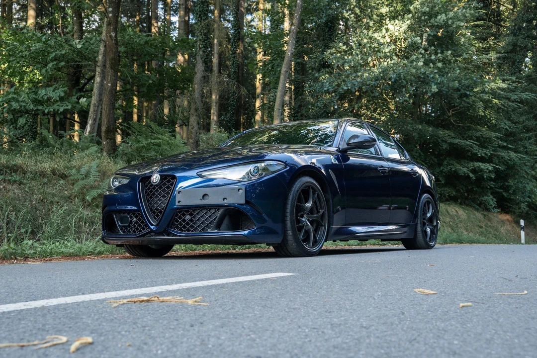 2020 Alfa Romeo Giulia Quadrifoglio - Image 15 of 31