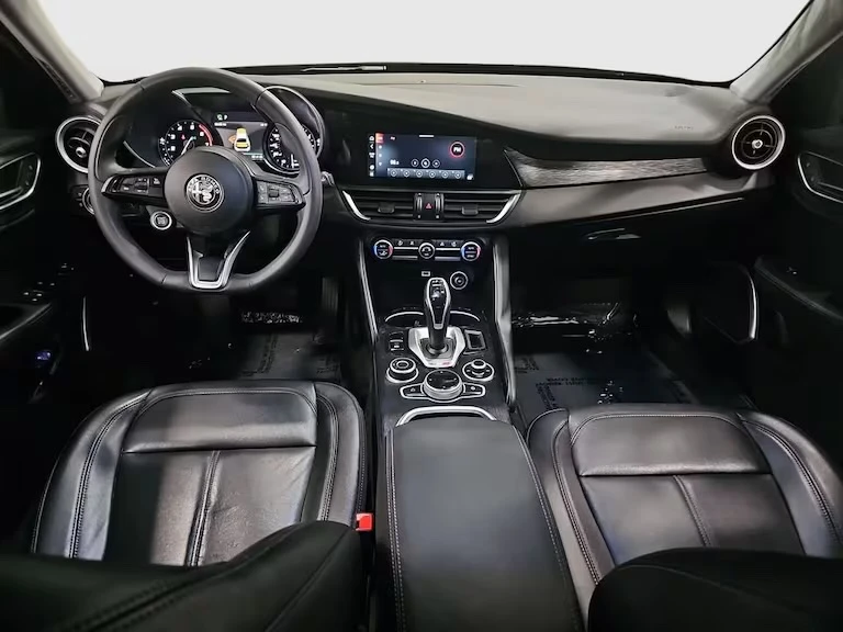 2020 Alfa Romeo Giulia - Image 7 of 7