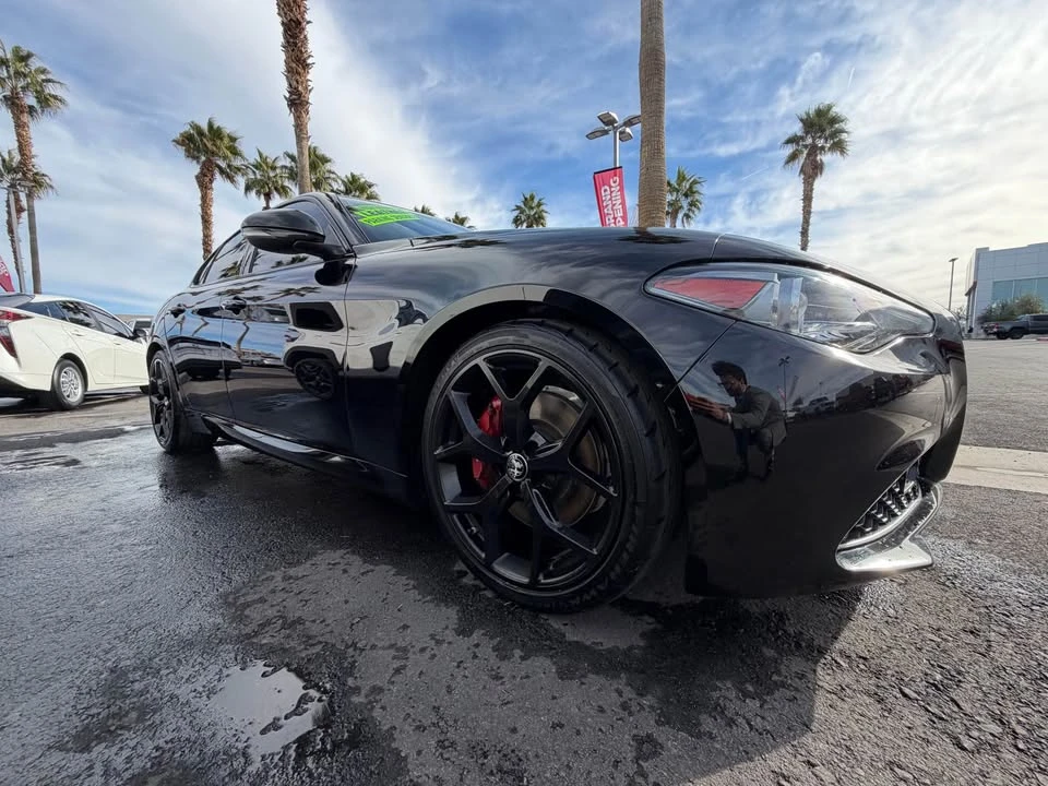 2020 Alfa Romeo Giulia - Image 3 of 12