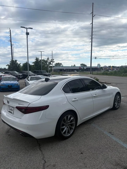 2020 Alfa Romeo Giulia - Image 4 of 9