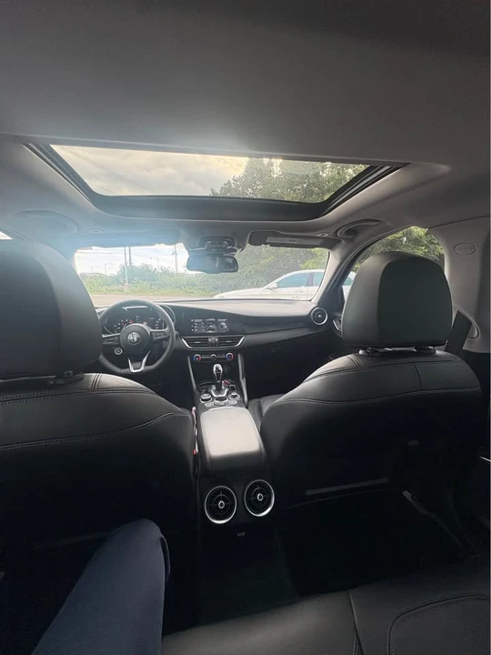 2020 Alfa Romeo Giulia - Image 9 of 9