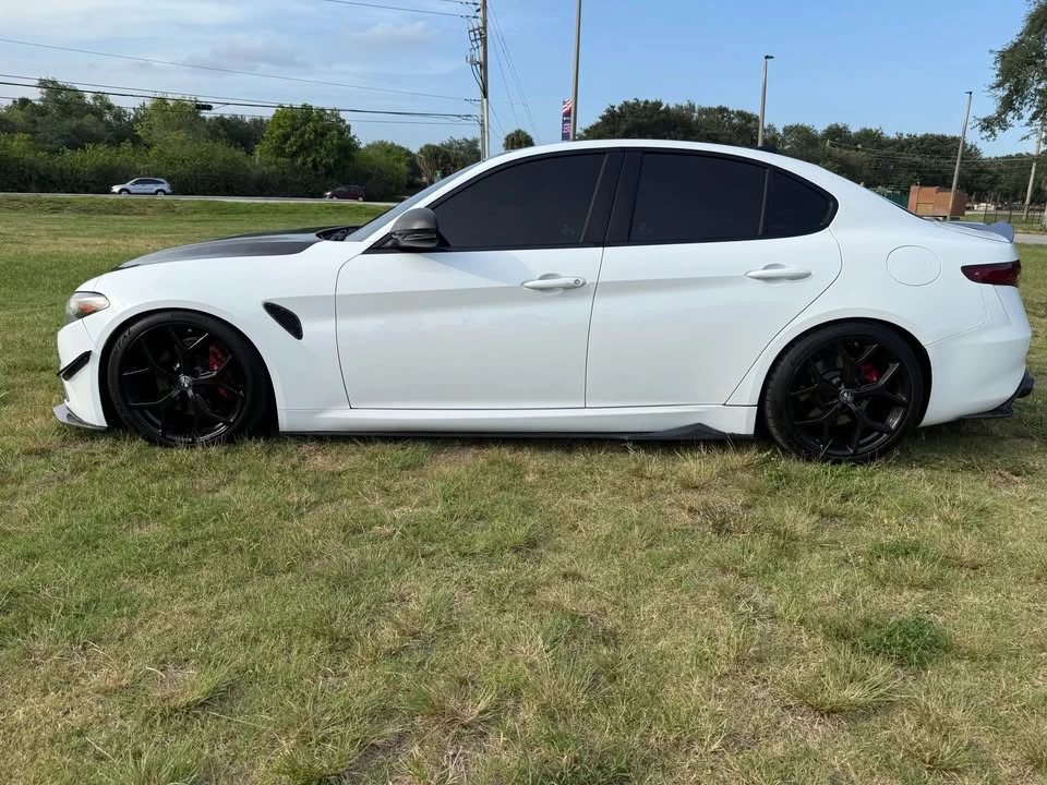 2020 Alfa Romeo Giulia - Image 7 of 20