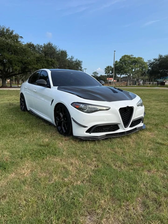 2020 Alfa Romeo Giulia - Image 4 of 20