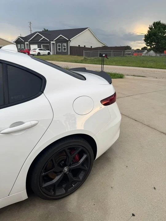 2020 Alfa Romeo Giulia - Image 3 of 12