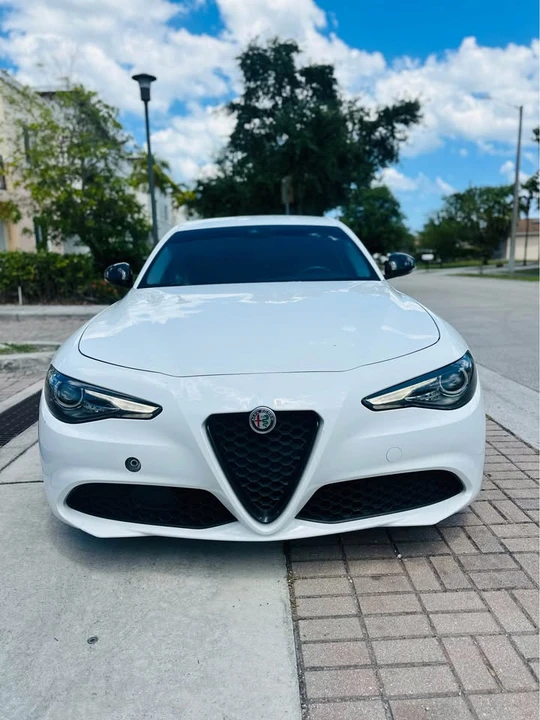 2020 Alfa Romeo Giulia - Image 2 of 16