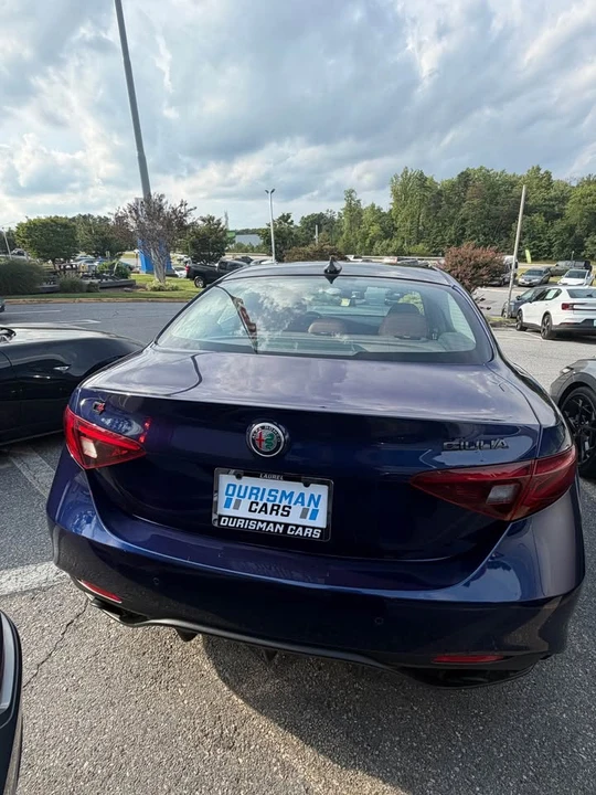 2020 Alfa Romeo Giulia - Image 8 of 9