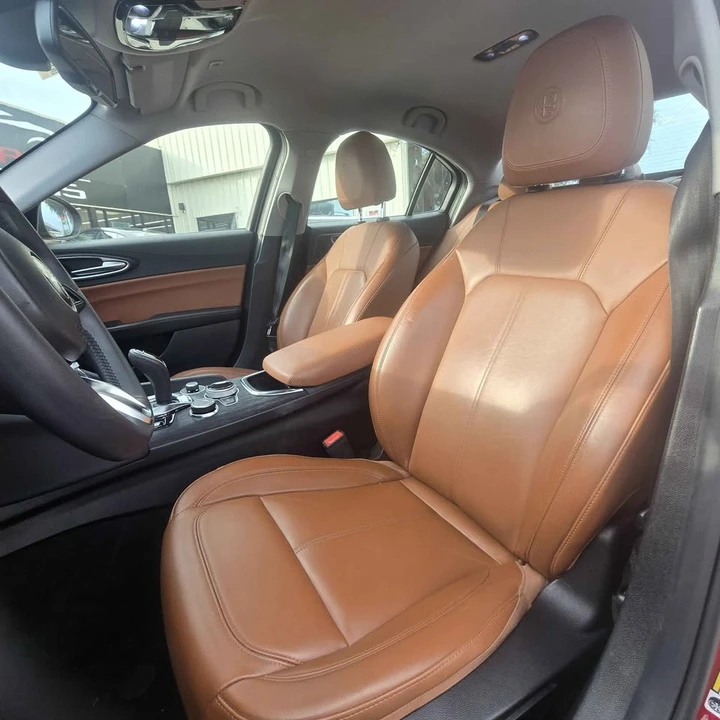 2020 Alfa Romeo Giulia - Image 4 of 6